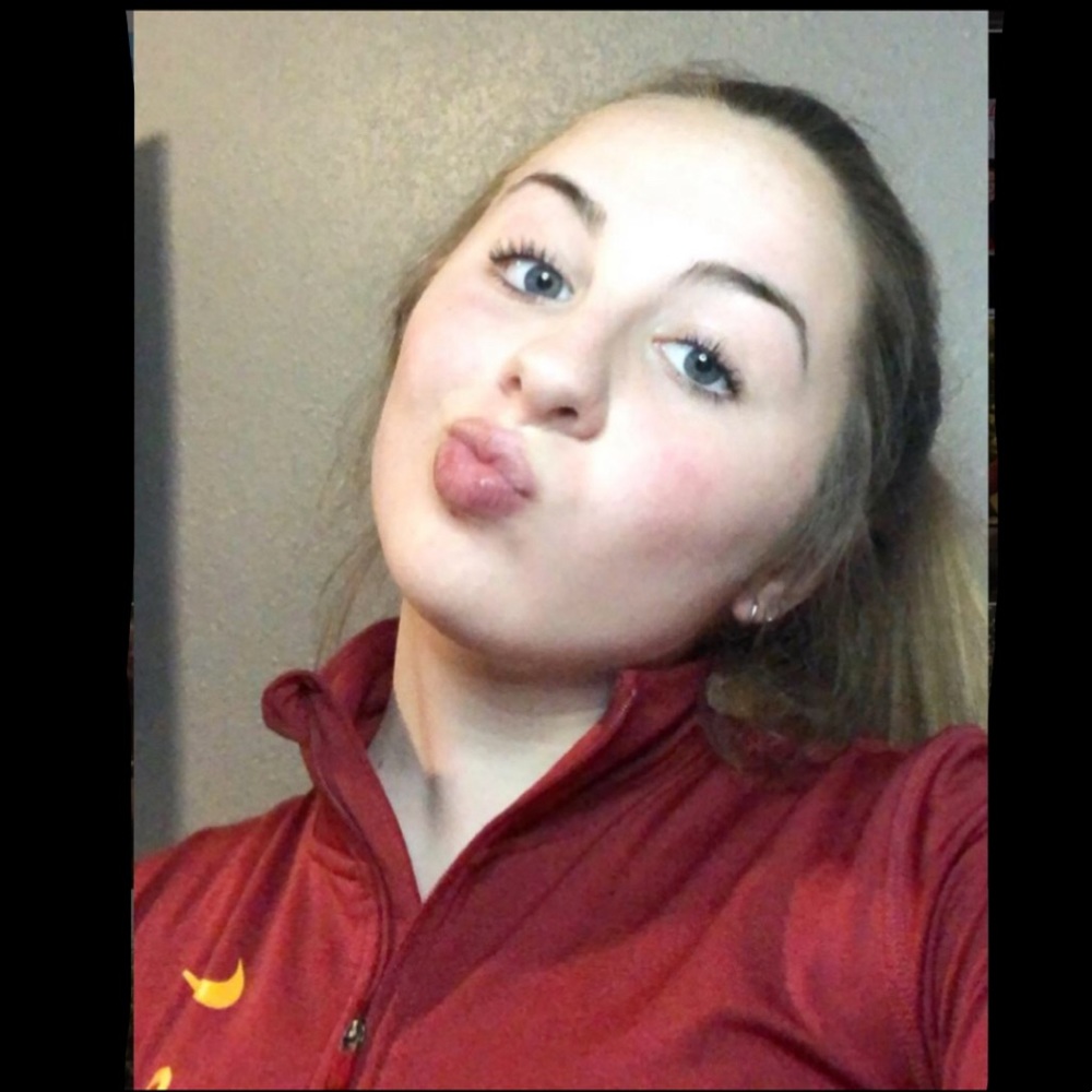 Meet your Posher, Ashlee